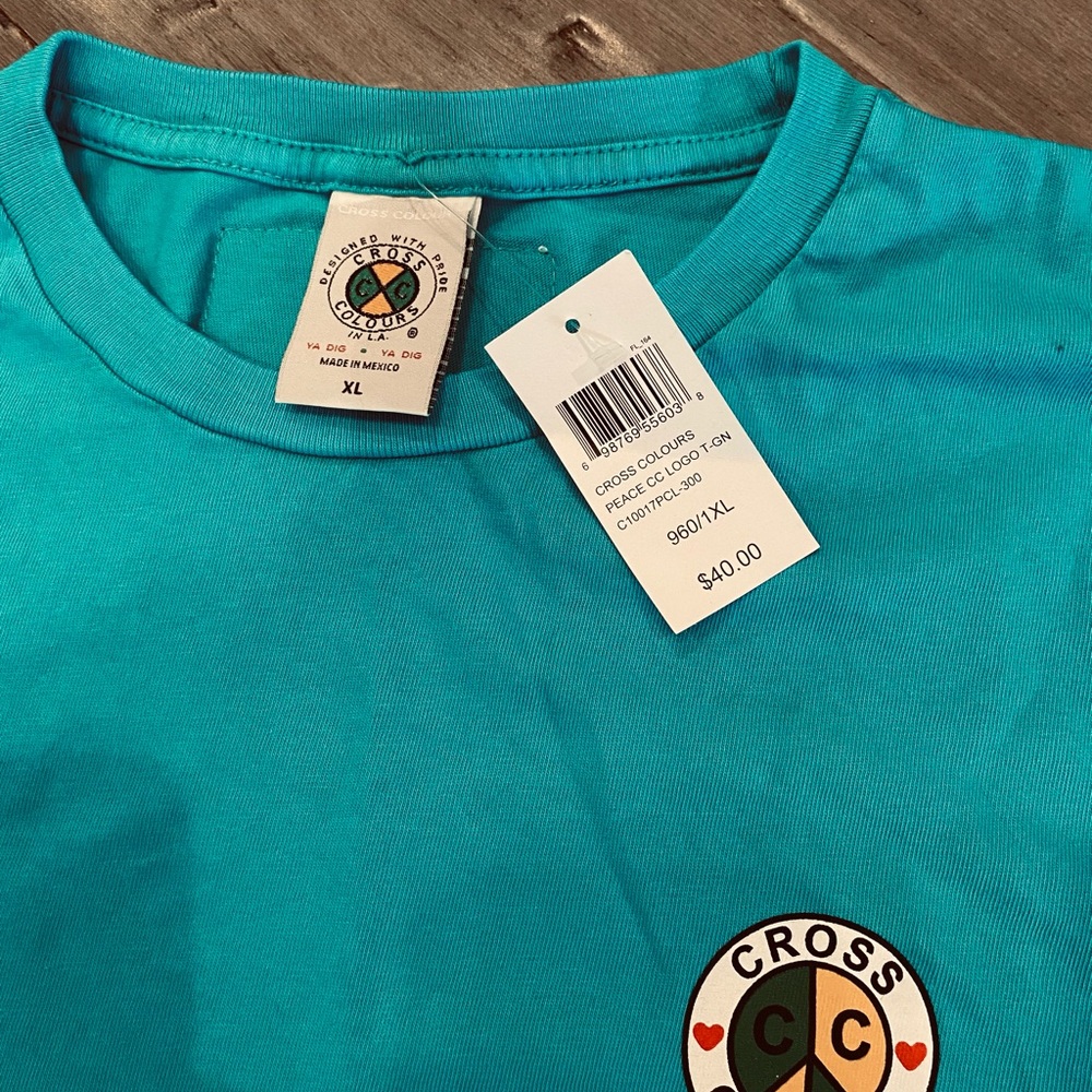 Cross Colours Tee - Picture 3 of 4